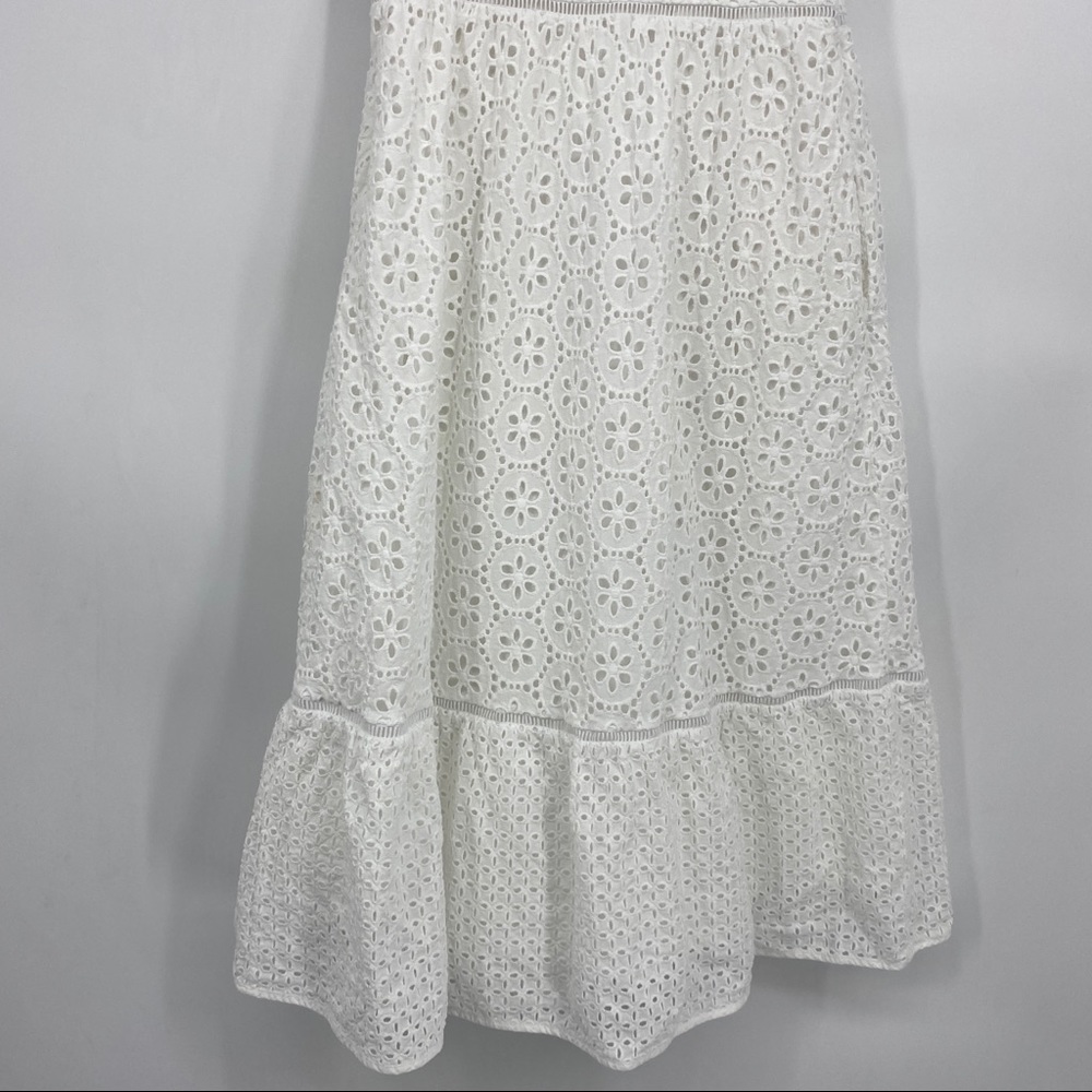 Cottagecore Eyelet Picnic Dress - Picture 9 of 15
